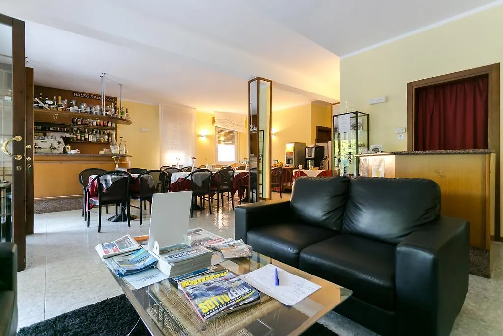 Hotel Benacus Bardolino 2*,
