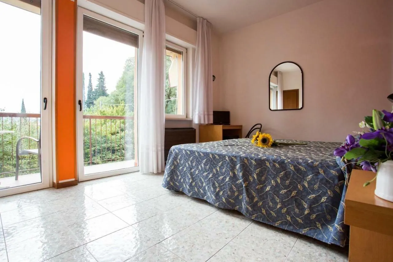 Hotel Benacus Bardolino 2*,