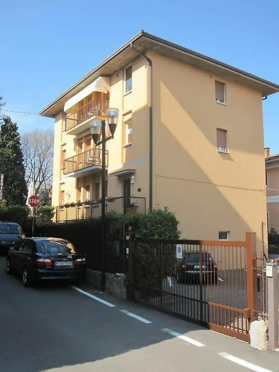 **  Hotel Benacus Bardolino Italy