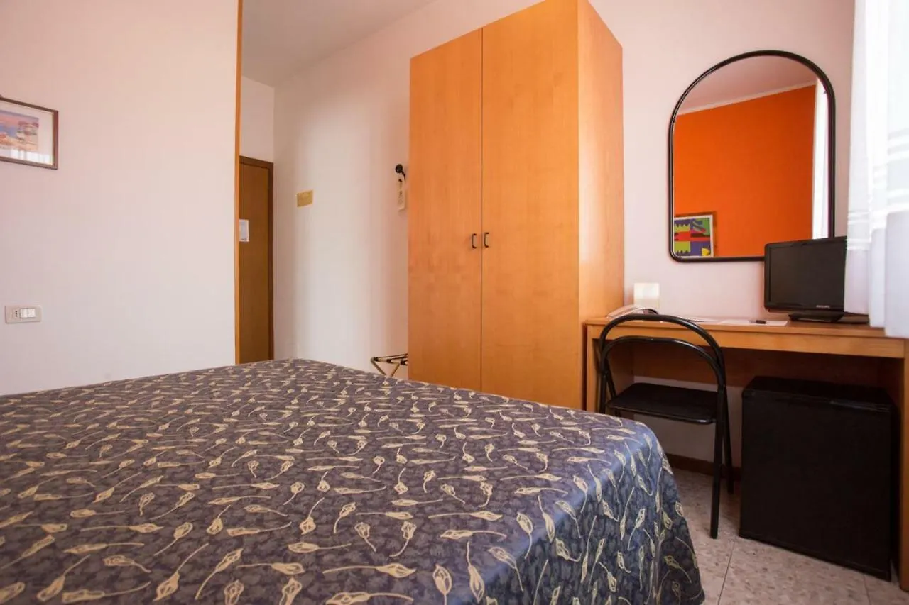 Hotel Benacus バルドリーノ