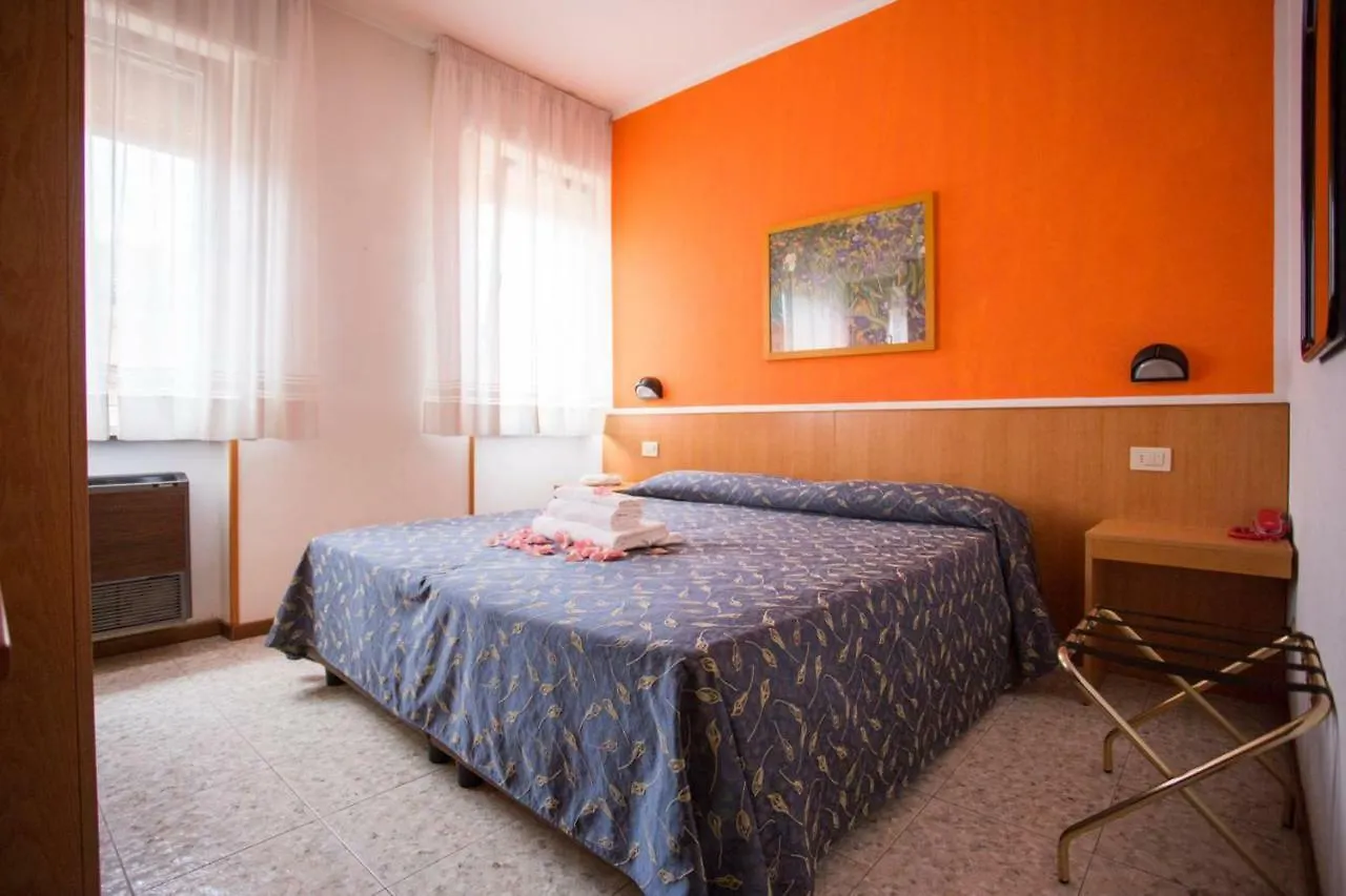Hotel Benacus バルドリーノ
